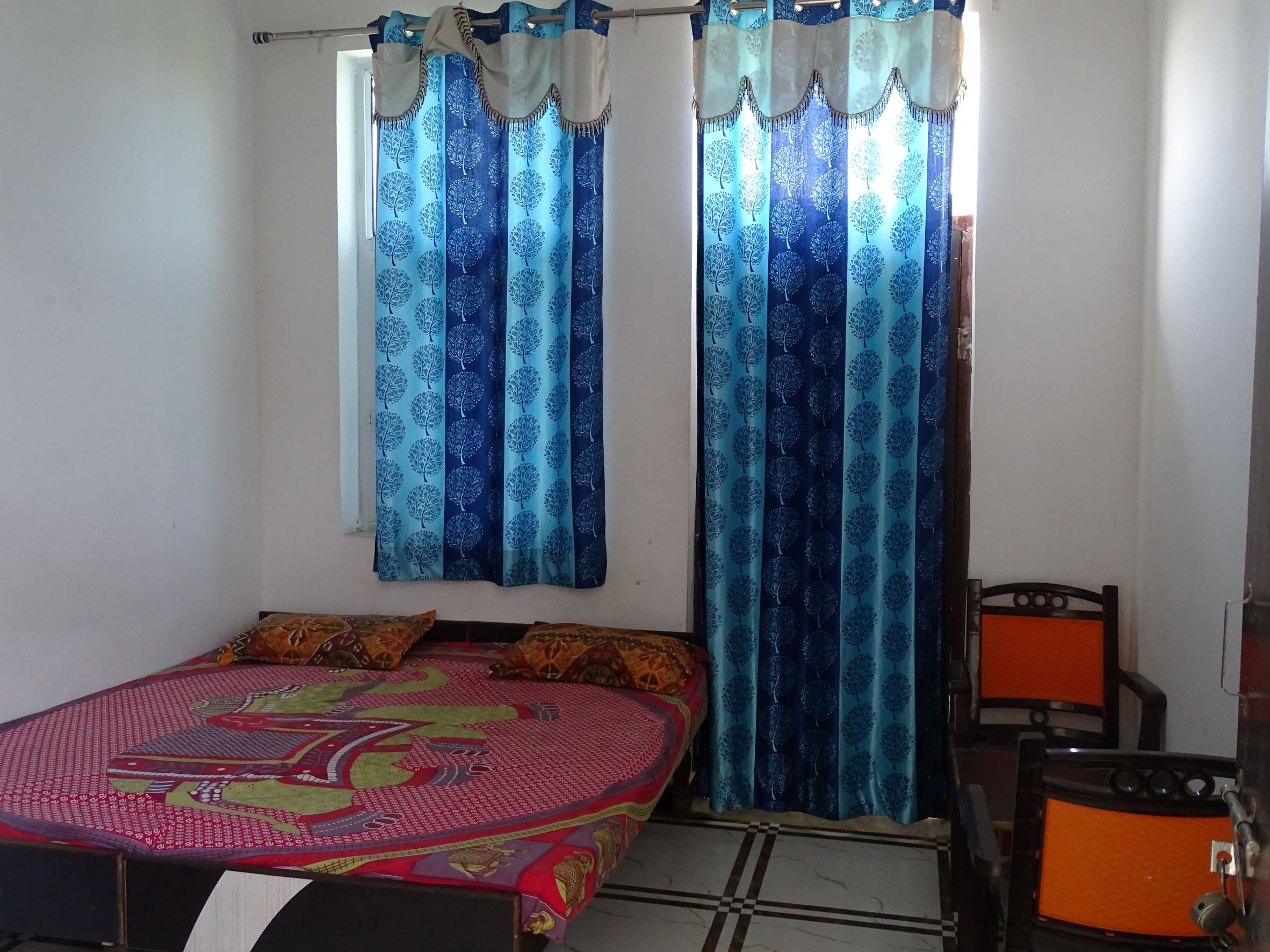 Standard  small double room with balcony